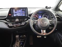 C-HR S GRスポーツ