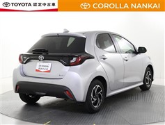 ヤリス HV X