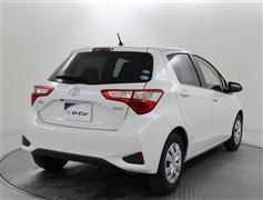 ヴィッツ ジュエラ