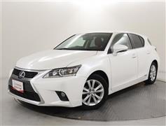 レクサス　CT200h バージョンC