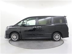 ヴォクシーHV ZS キラメキ 3