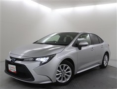 カローラセダン HV S