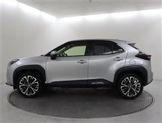 ヤリスクロス Z