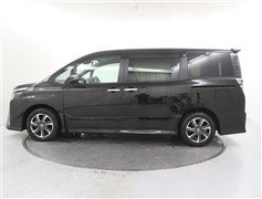 ヴォクシー ZS キラメキ 3