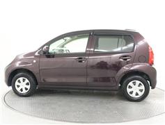 パッソ 1.0X クツロギ