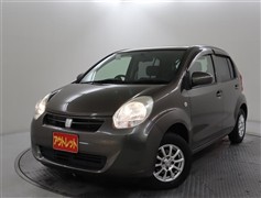 パッソ 1.0X クツロギ