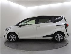 シエンタ ハイブリッド G クエロ