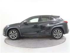 UX250h Fスポーツ