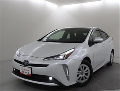 プリウス S セーフティープラス