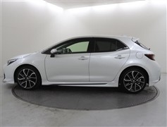 カローラスポーツ HV GZ