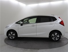 フィット HV Fパッケージ