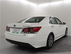 クラウンアスリート HV アスリートS