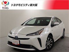トヨタ　プリウス A