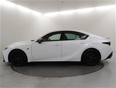 IS500Fスポパフォーマファースト