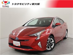 トヨタ　プリウス A ツーリングセレクション