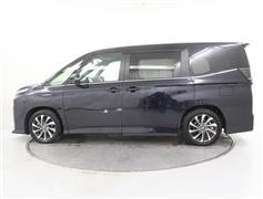 ヴォクシー HV S-Z