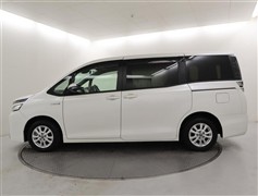 ヴォクシー ハイブリッド V