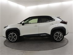 ヤリスクロス Z