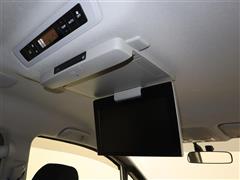 ヴォクシー ハイブリッド V