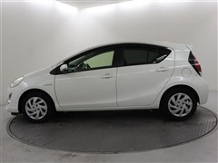 アクア G ブラックソフトレザー