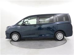 ヴォクシー HV V