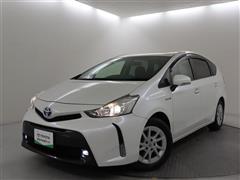 プリウスアルファ S