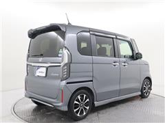 N-BOXカスタムG L Hセンシング