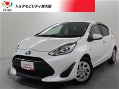 トヨタ　アクア S スタイル ブラック