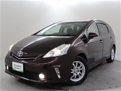 プリウスアルファSチューンブラック