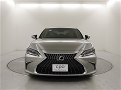 ES300h バージョンL