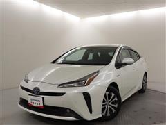 トヨタ プリウス A