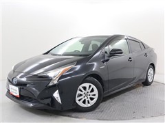 プリウス S セーフティープラス