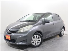 トヨタ　ヴィッツ U