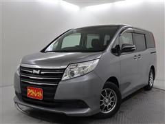 トヨタ　ノア X ディライトプラス