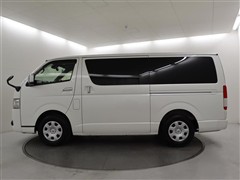 ハイエースVスーパーGL ダーク 2