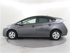 プリウス S LEDエディション