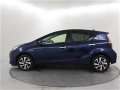 アクア S スタイル ブラック