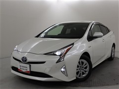 プリウス S セーフティープラス