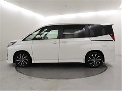 ノア ハイブリッド S-Z