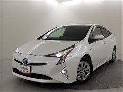 プリウス S セーフティプラス