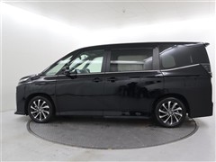 ヴォクシー HV S-Z