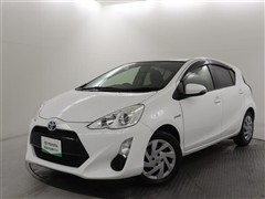 トヨタ アクア S