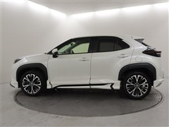 ヤリスクロス HV Z