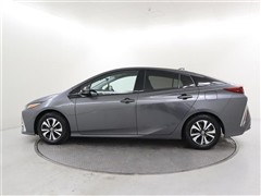 プリウスPHV A レザーP