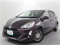 トヨタ アクア G ブラックソフトレザー