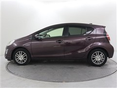 アクア G ブラックソフトレザー