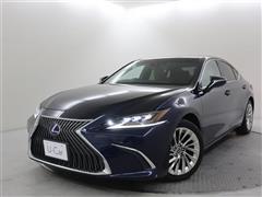 ES300h バージョンL