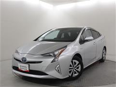 トヨタ プリウス A