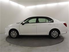 カローラアクシオ 1.5X