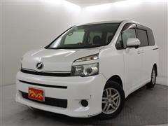 トヨタ ヴォクシー X Lエディション